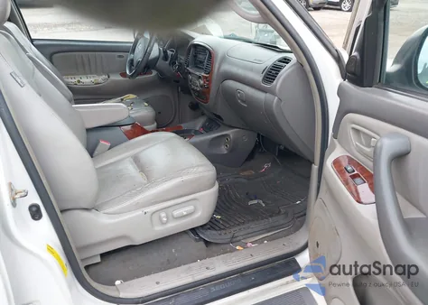 2005 Toyota Sequoia Limited V8 из США, поврежденный, VIN 5TDBT48A05S251979